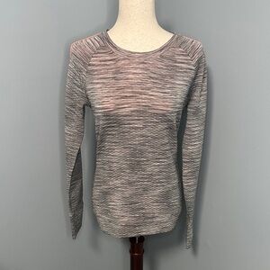 Athleta Women's Gray/Orange Snowscape Textured Top Sz XS